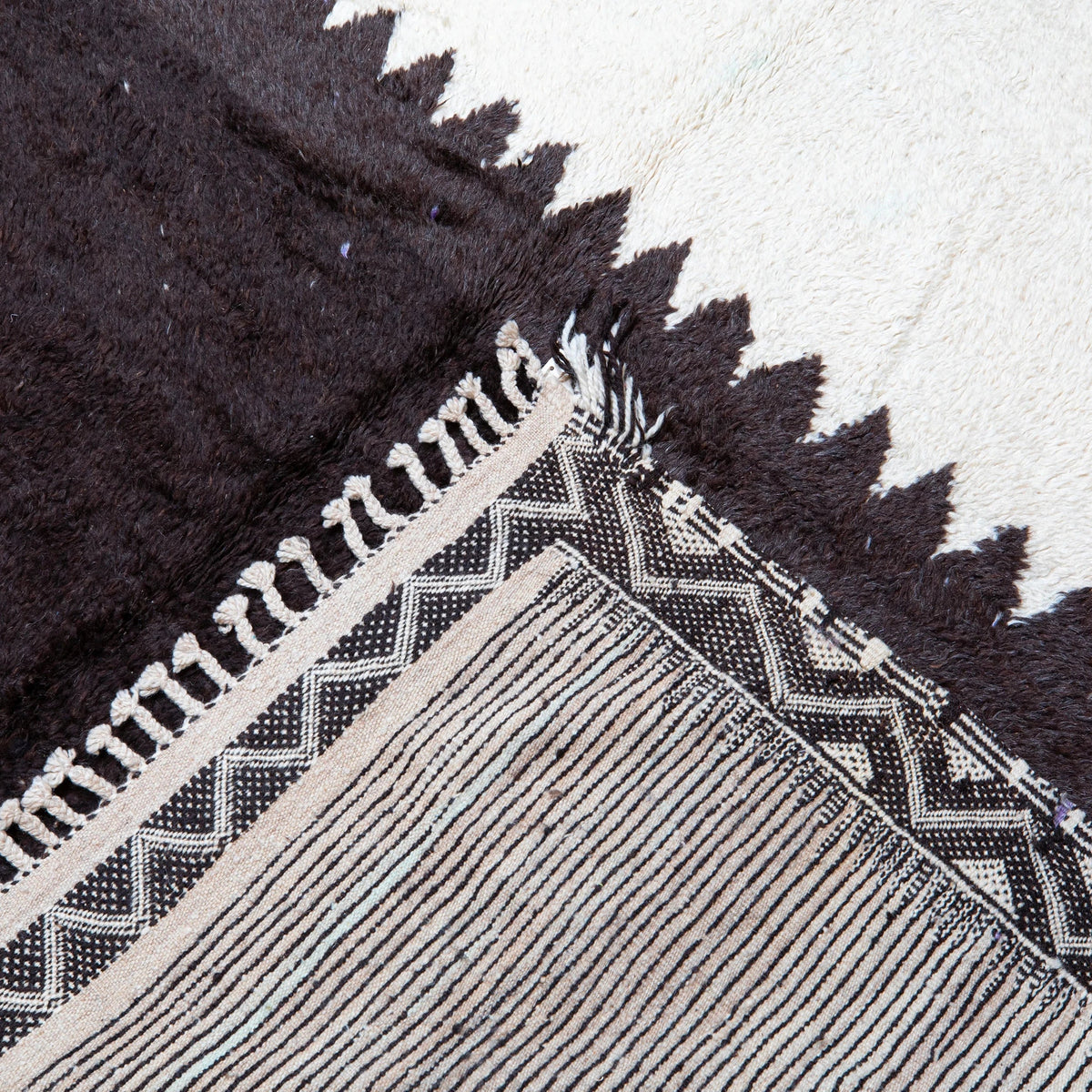 Waves Rug - Photo 3