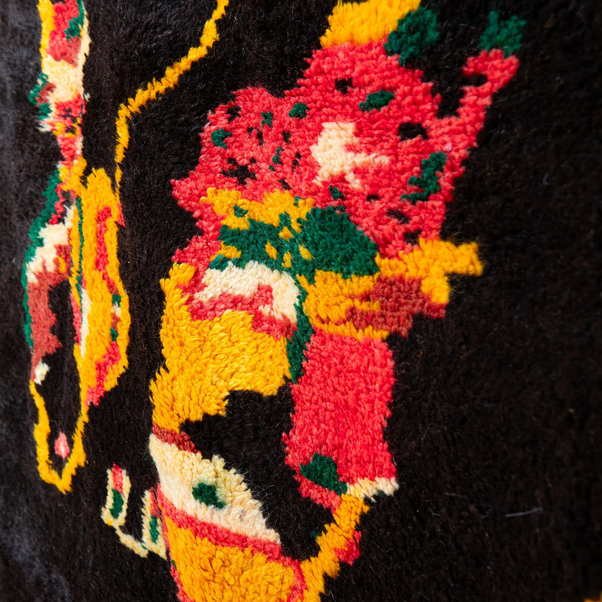 Tribal Rug - Photo 2